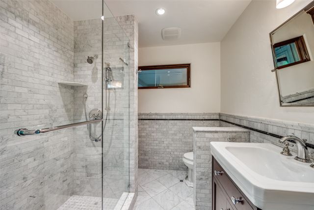 6812 Midcrest Drive, Dallas, TX 75254