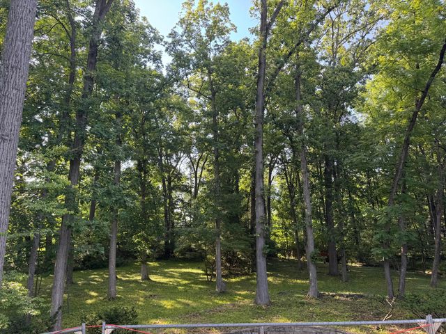 2300 Hoxton Court, Columbus, OH 43220
