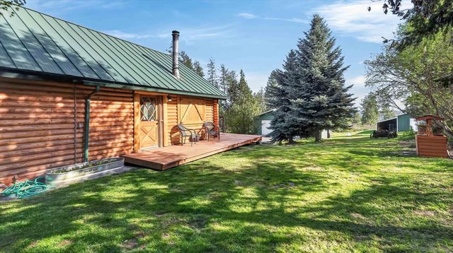 10203 E Chinook Ln, Chattaroy, WA 99003
