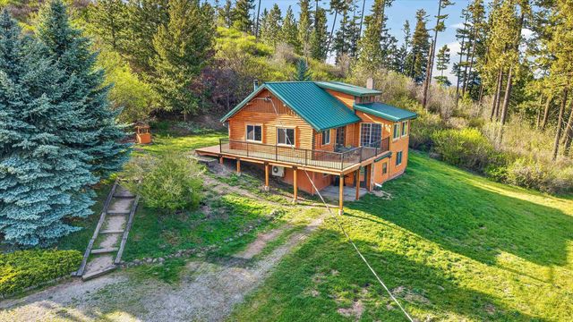 10203 E Chinook Ln, Chattaroy, WA 99003