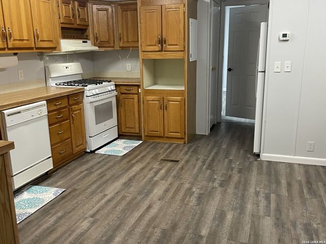 8429 Braewick, San Antonio, TX 78239