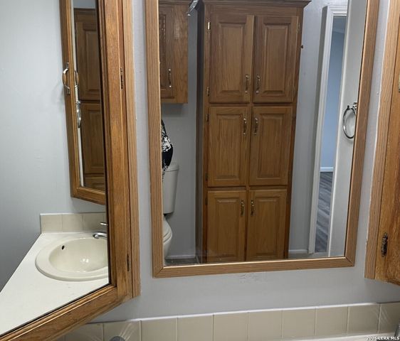 8429 Braewick, San Antonio, TX 78239