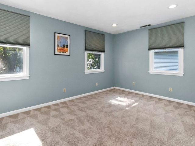 81 Wetherbee Road, Waltham, MA 02453