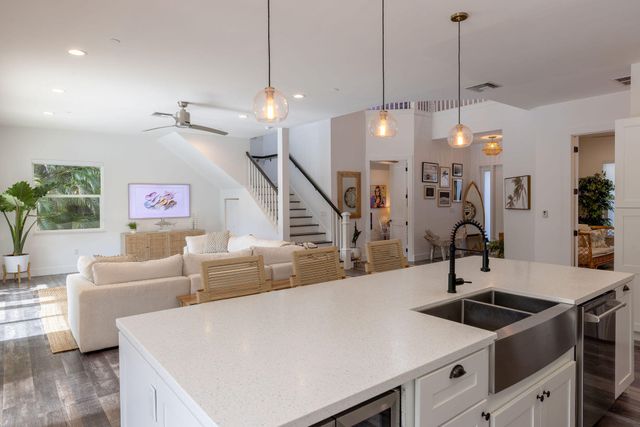 19298 Gulfstream Drive, Jupiter, FL 33469