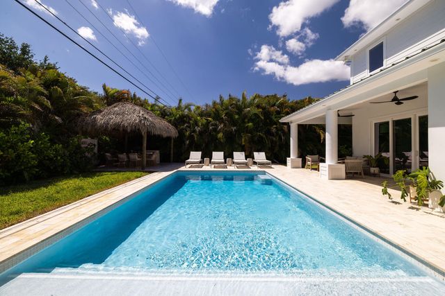 19298 Gulfstream Drive, Jupiter, FL 33469