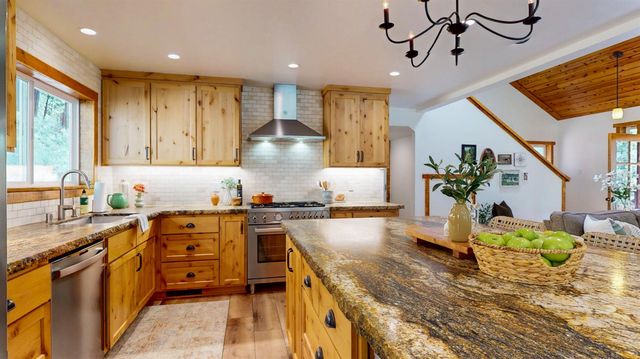 14341 Arrowhead Mine Rd, Grass Valley, CA 95945