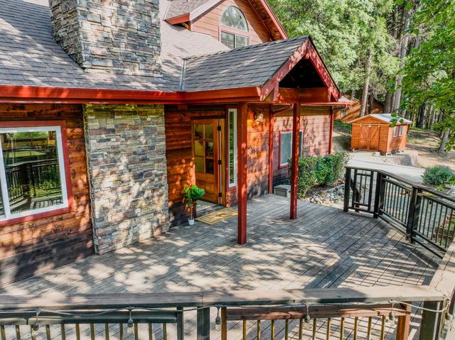 14341 Arrowhead Mine Rd, Grass Valley, CA 95945