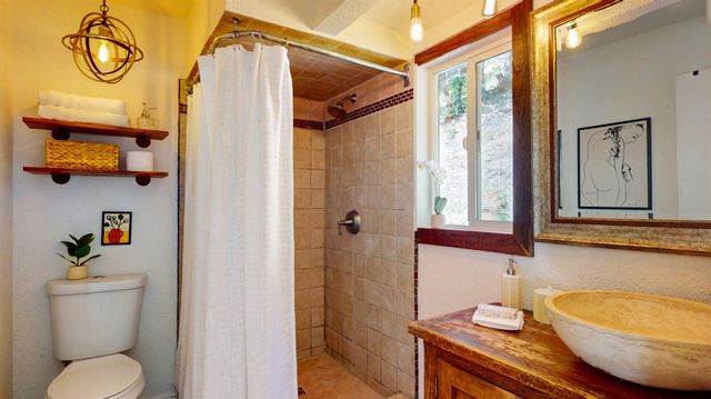 14341 Arrowhead Mine Rd, Grass Valley, CA 95945