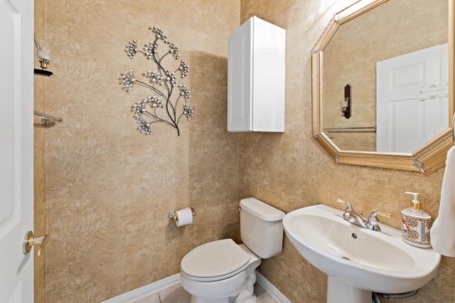 106 Wild Turkey LN, Georgetown, TX 78633