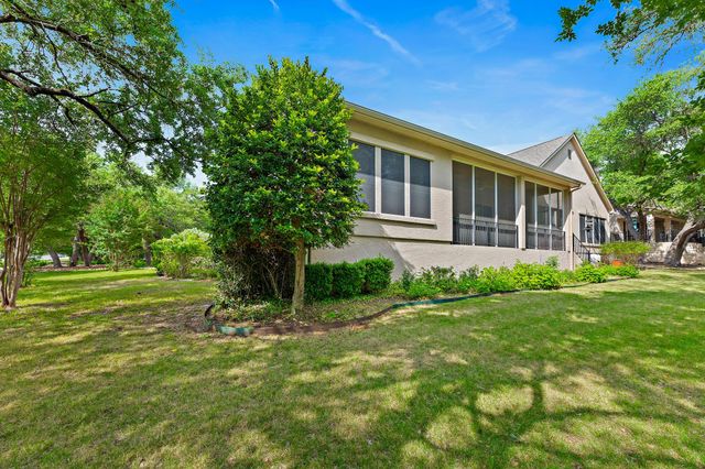 106 Wild Turkey LN, Georgetown, TX 78633