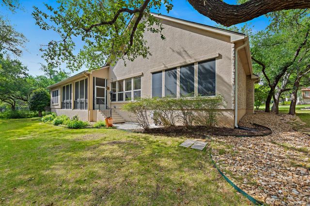 106 Wild Turkey LN, Georgetown, TX 78633