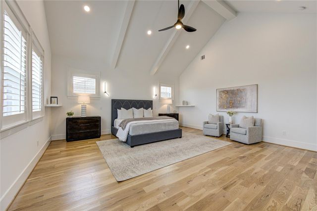 1721 Du Barry Lane, Houston, TX 77018