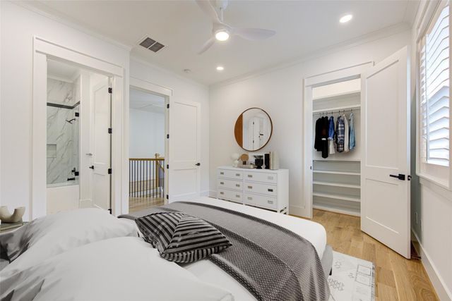 1721 Du Barry Lane, Houston, TX 77018