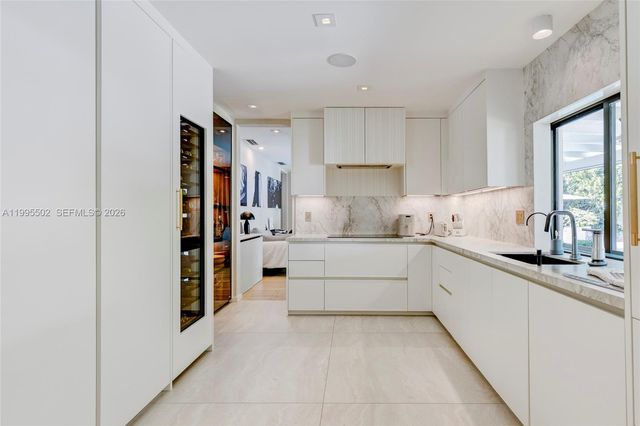 6449 SW 56th St, South Miami, FL 33155