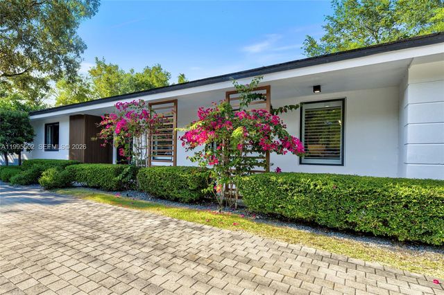 6449 SW 56th St, South Miami, FL 33155