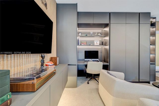 6449 SW 56th St, South Miami, FL 33155