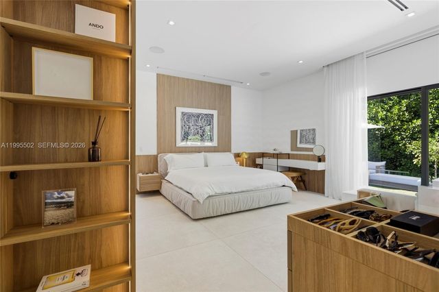 6449 SW 56th St, South Miami, FL 33155