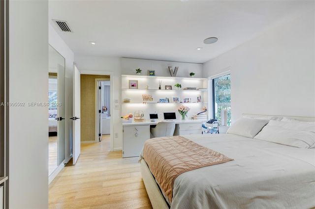 6449 SW 56th St, South Miami, FL 33155