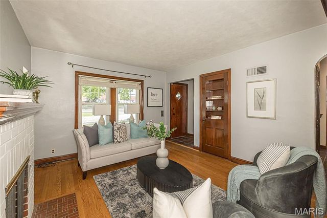 6837 Aliceton Avenue, Affton, MO 63123
