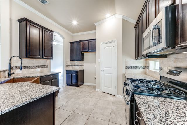 14805 Gilley Lane, Fort Worth, TX 76052