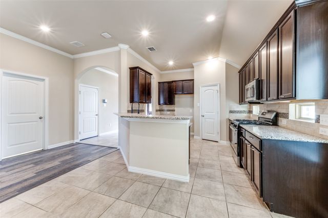 14805 Gilley Lane, Fort Worth, TX 76052