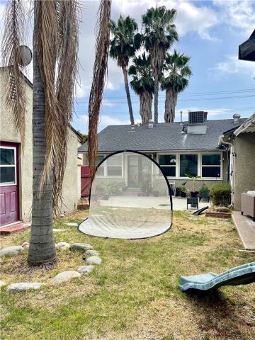 1912 N Kenneth, Burbank, CA 91504