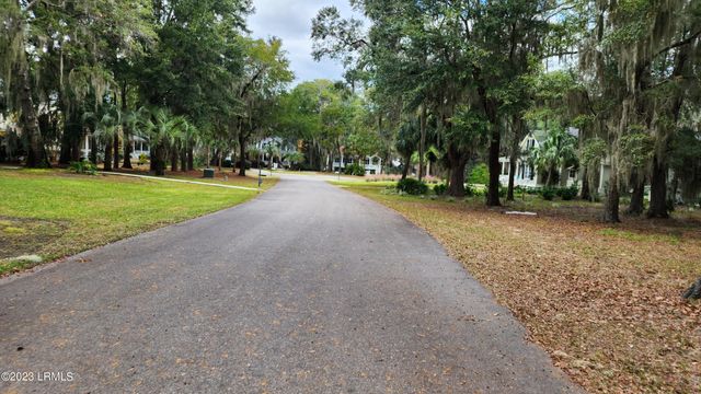 2 Long Pond Drive, Beaufort, SC 29907
