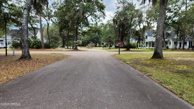 2 Long Pond Drive, Beaufort, SC 29907