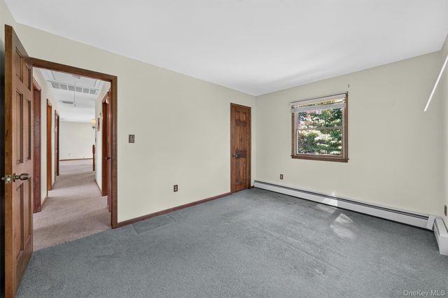 33 Seaman Road, Circleville, NY 10919