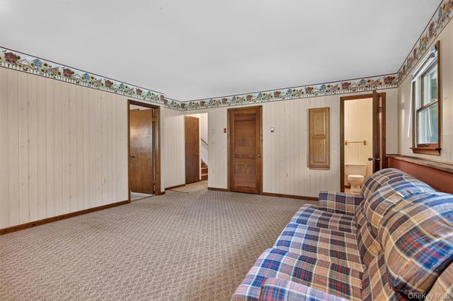 33 Seaman Road, Circleville, NY 10919