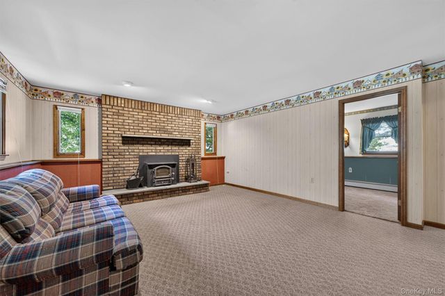 33 Seaman Road, Circleville, NY 10919