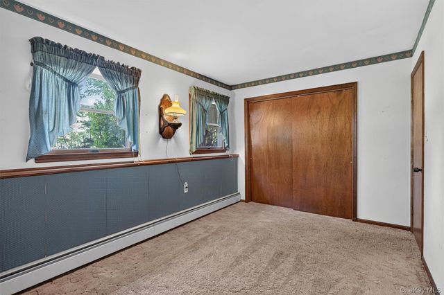 33 Seaman Road, Circleville, NY 10919