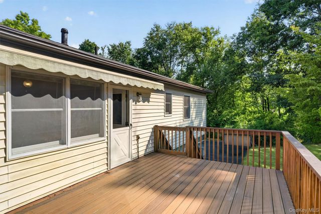 33 Seaman Road, Circleville, NY 10919