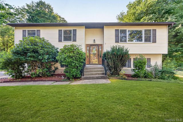 33 Seaman Road, Circleville, NY 10919