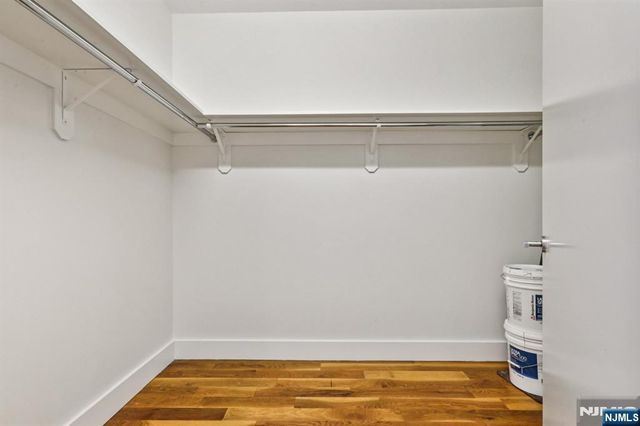 1 Executive 404, Fort Lee, NJ 07024