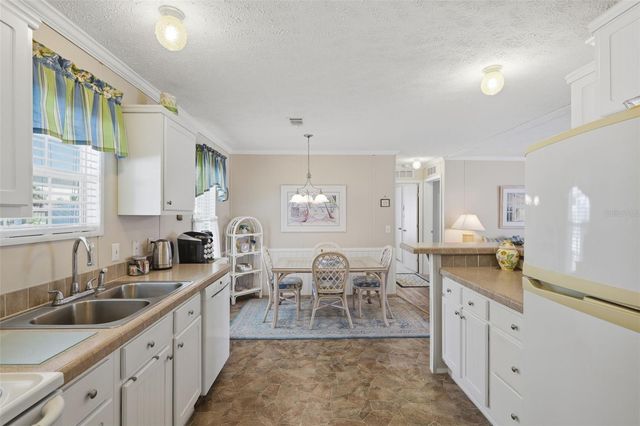373 DOLORES BOULEVARD, Deland, FL 32724