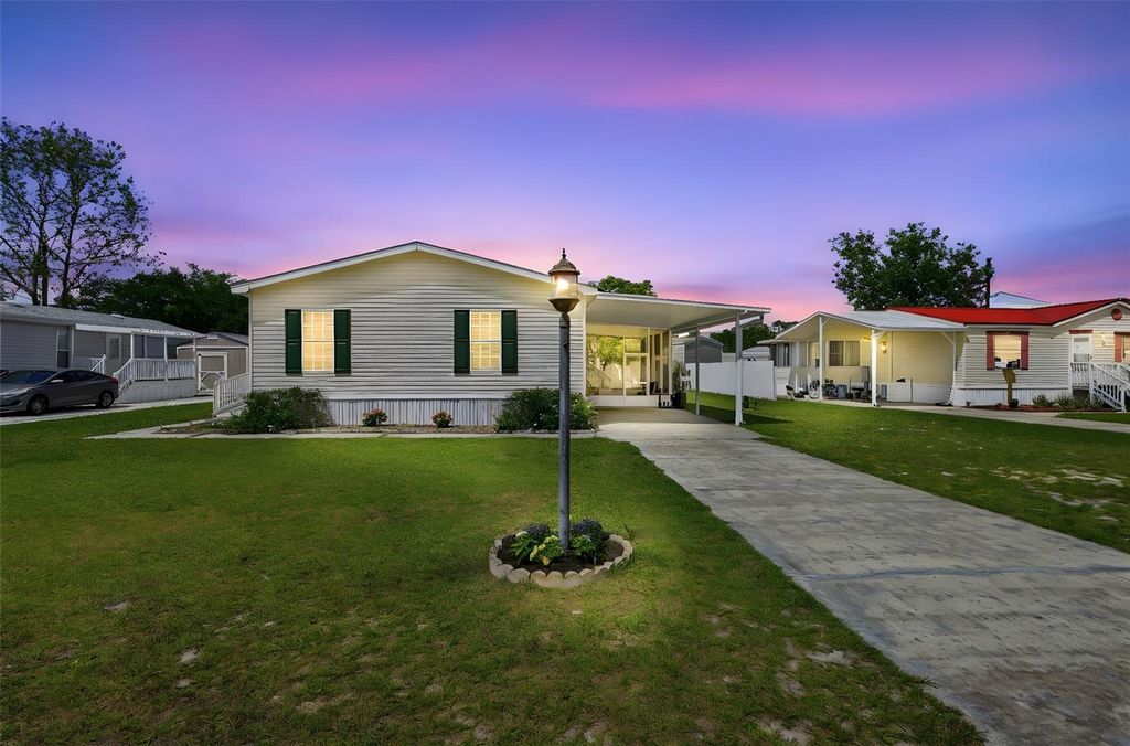 373 DOLORES BOULEVARD, Deland, FL 32724