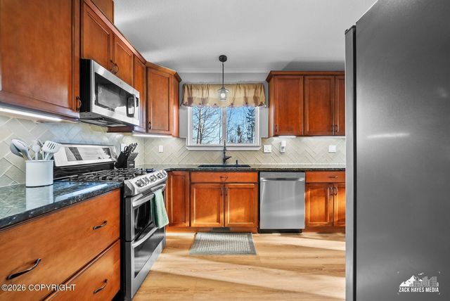 6700 E Wilderness Circle, Palmer, AK 99645