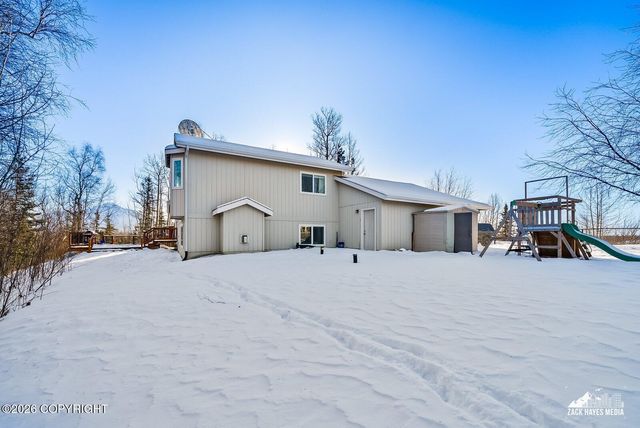 6700 E Wilderness Circle, Palmer, AK 99645