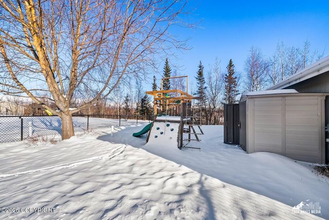 6700 E Wilderness Circle, Palmer, AK 99645