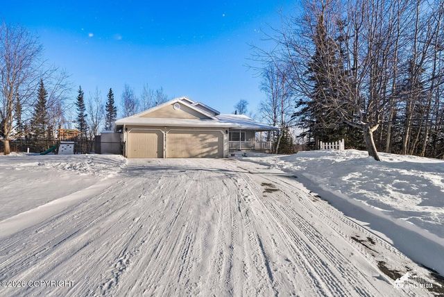 6700 E Wilderness Circle, Palmer, AK 99645