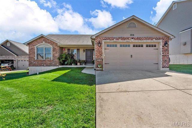 1016 Stonewick Court, Herculaneum, MO 63048