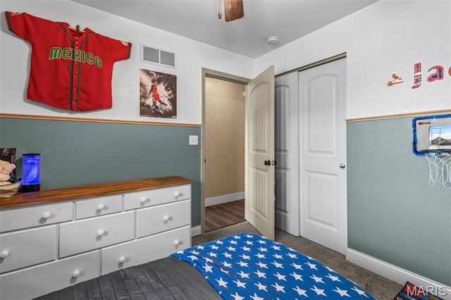 1016 Stonewick Court, Herculaneum, MO 63048