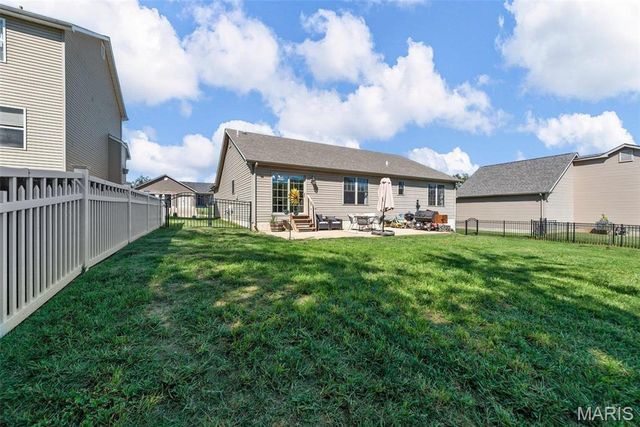 1016 Stonewick Court, Herculaneum, MO 63048