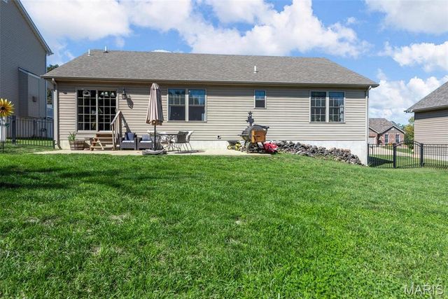 1016 Stonewick Court, Herculaneum, MO 63048