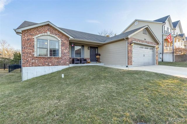 1016 Stonewick Court, Herculaneum, MO 63048