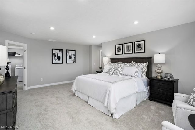 6346 Lake Cable Avenue NW, Lehigh Twp, OH 44720