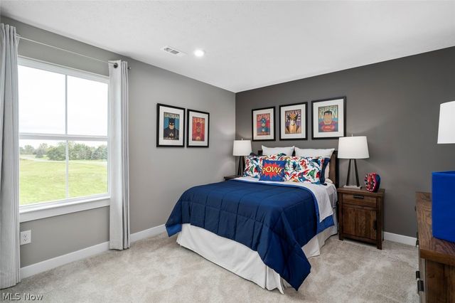 6346 Lake Cable Avenue NW, Lehigh Twp, OH 44720