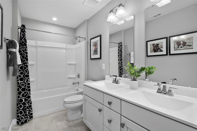 6346 Lake Cable Avenue NW, Lehigh Twp, OH 44720