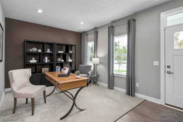 6346 Lake Cable Avenue NW, Lehigh Twp, OH 44720